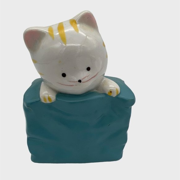 Ceramic Kitty Cat in a Shopping Bag Bank Blue, White & Yellow 4.5" Tall - Picture 1 of 6